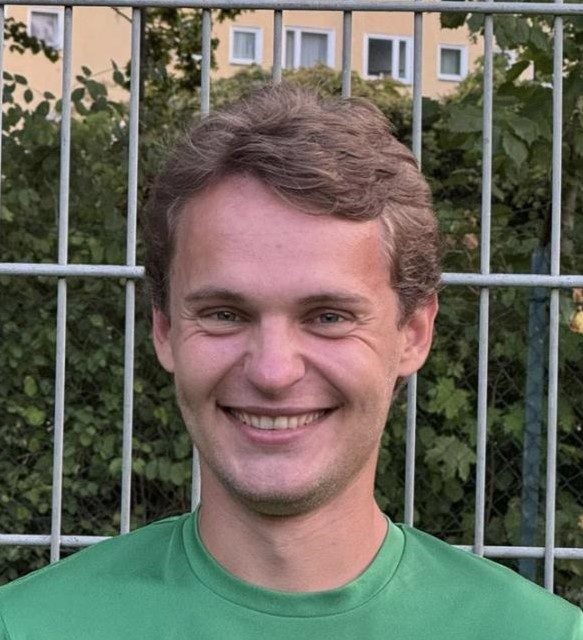 Simon Fernandes